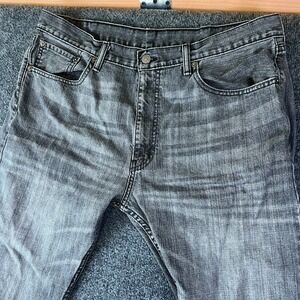 Levi's 565 Jeans Mens 38x31 Gray Denim Cotton Mid Rise Whiskered Straight Leg